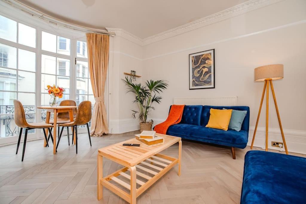 Beautiful Sea View I Spacious One Bed Room Flat I Sleep 4 Guests Bp2 Hove Esterno foto