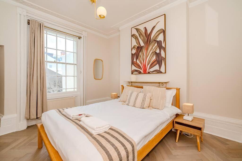 Beautiful Sea View I Spacious One Bed Room Flat I Sleep 4 Guests Bp2 Hove Esterno foto